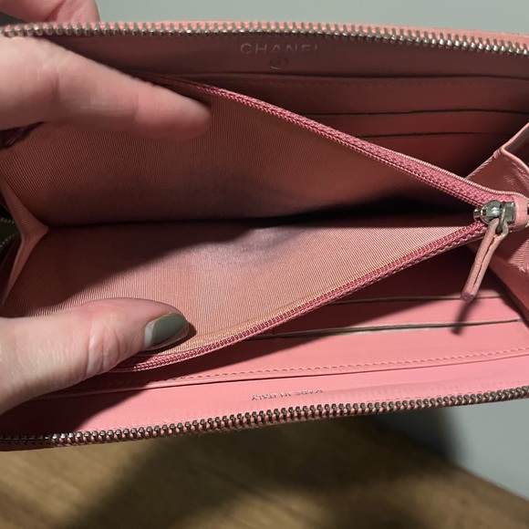CHANEL Pink Quilted Zip Wallet - Picture 12 of 16